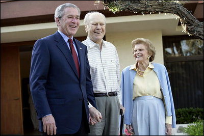 President George W. Bush, Former President Gerald R. Ford and Betty Ford greet the media during a visit to Rancho Mirage, Calif., Sunday, April 23, 2006.