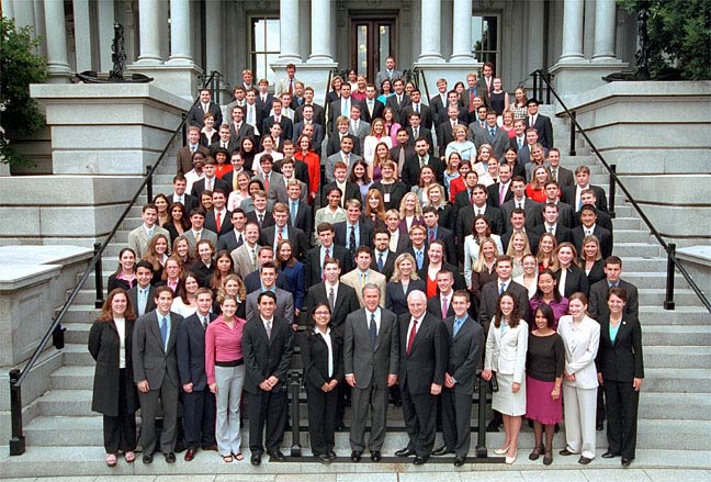 Photo of the President and Vice President with the 2001 White House Summer Interns.