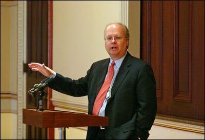 Karl Rove delivers remarks to the Summer 2004 White House Interns in the Dwight D. Eisenhower Executive Office Building, Aug. 3, 2004.