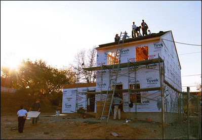 White House Interns participate in a Habitat for Humanity building project in Northeast Washington, D.C., Nov. 17, 2004. 