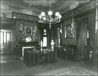 South end of the Secretary of War's Reception Room (Room 231) ca. 1925. Photo courtesy of the National Archives.