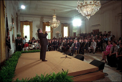 Arturo Sandoval performs during a White House reception celebrating Hispanic Heritage Month in the East Room Oct. 12, 2001. 