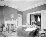 The President's Office in the 1902 West Wing was next door to the Cabinet Room. The President's Office was rectangular in shape. The Oval Office was built in th e center of the West Wing in 1909 for President William Howard Taft.