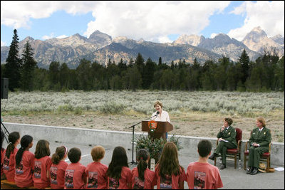 Mrs. Laura Bush meets with Junior Rangers at Grand Teton National Park, Wyoming, 2007. White House Photo by Shealah Craighead