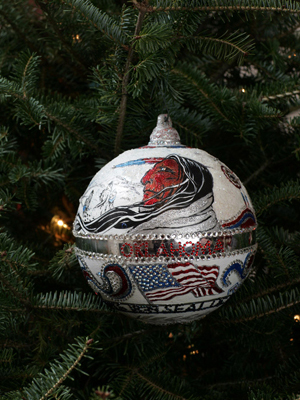Oklahoma Congresswoman Mary Fallin selected artist Njeri Rose Haygood to decorate the 5th District's ornament for the 2008 White House Christmas Tree.