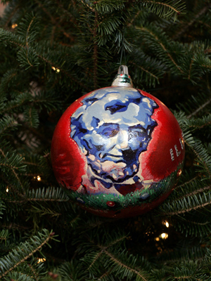 Illinois Senator Barack Obama selected artist Joseph L. Marshall to decorate the State's ornament for the 2008 White House Christmas Tree