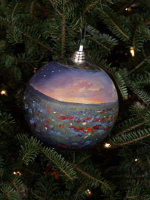 Kansas Senator Pat Roberts selected artist Judith Mackey to decorate the State's ornament for the 2008 White House Christmas Tree