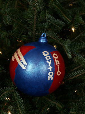 Ohio Congressman Mike Turner selected artist Kelsey Danner to decorate the 3rd District's ornament for the 2008 White House Christmas Tree. 