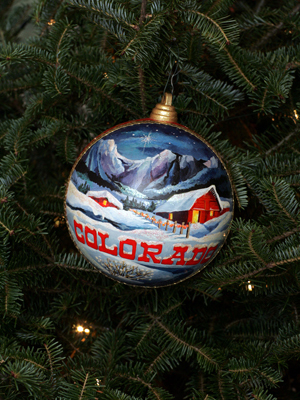 Colorado Congresswoman Marilyn Musgrave selected artist Ann Donily to decorate the 4th District's ornament for the 2008 White House Christmas Tree