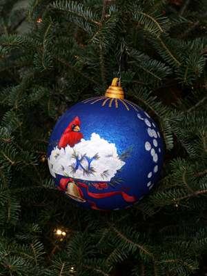 Kentucky Senator Jim Bunning selected artist Linda Pierce to decorate the State's ornament for the 2008 White House Christmas Tree.