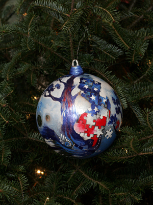New Jersey Congressman Frank Pallone selected artist Oleksandra Barysheva to decorate the 6th District's ornament for the 2008 White House Christmas Tree