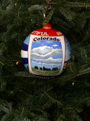 Colorado Senator Wayne Allard selected artist Lesley Nolan to decorate the State's ornament for the 2008 White House Christmas Tree