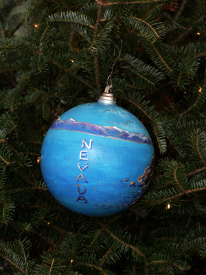 Nevada Senator John Ensign selected artist John T. Ravize to decorate the State's ornament for the 2008 White House Christmas Tree.