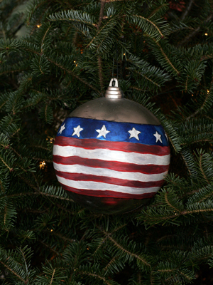 Ohio Congressman Jim Jordan selected artist William and Nancy Neff to decorate the 4th District's ornament for the 2008 White House Christmas Tree.