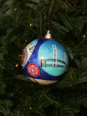 Michigan Congressman Sander Levin selected artist Marilynn Thomas to decorate the 12th District's ornament for the 2008 White House Christmas Tree.