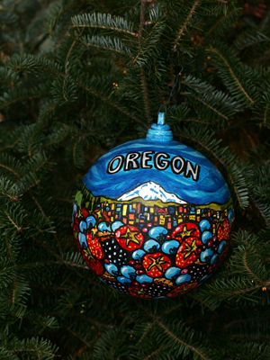 Oregon Senator Gordon Smith selected artist Kathy Deggendorfer to decorate the State's ornament for the 2008 White House Christmas Tree.