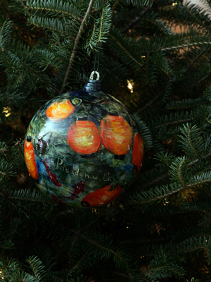 California Congressman Adam Schiff selected artist Kellye Nakahara Wallet to decorate the 29th District's ornament for the 2008 White House Christmas Tree.