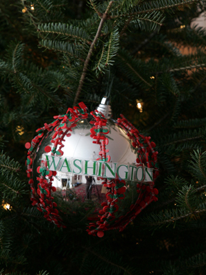 Washington Congressman Adam Smith selected artist Marita Dingus to decorate the 9th District's ornament for the 2008 White House Christmas Tree