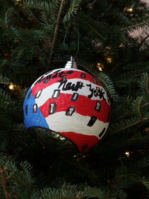 New York Congressman Edolphus Towns selected artist Alyse Martin to decorate the 10th District's ornament for the 2008 White House Christmas Tree.