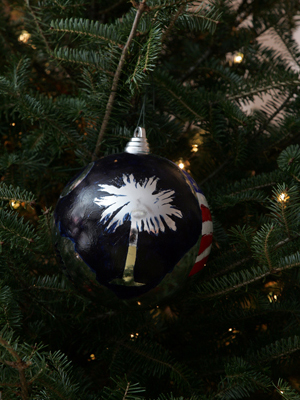 South Carolina Congressman Jim Clyburn selected artist Leo Twiggs to decorate the 6th District's ornament for the 2008 White House Christmas Tree.