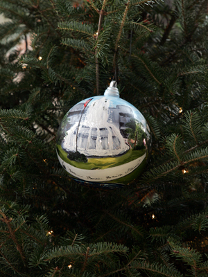 Illinois Congressman Jerry Costello selected artist Sharon Cox to decorate the 12th District's ornament for the 2008 White House Christmas Tree. 