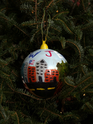 New Jersey Senator Bob Menendez selected artist Lara Weinstein to decorate the State's ornament for the 2008 White House Christmas Tree.