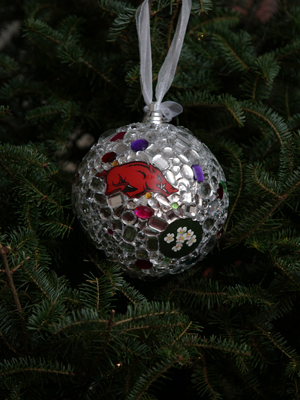 Arkansas Senator Blanche Lincoln selected artist Coe Wilson to decorate the State's ornament for the 2008 White House Christmas Tree.