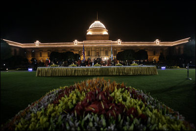 President and Mrs. Bush are guests of honor at the State Dinner Thursday, March 2, 2006, at Rashtrapati Bhavan in New Delhi.