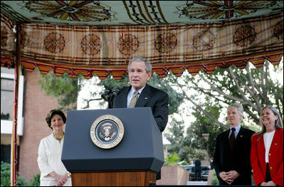 President George W. Bush, with Mrs. Laura Bush, thanks U.S. Embassy staff and family for their welcome and hospitality, Saturday, March 4, 2006 in Islamabad, Pakistan.