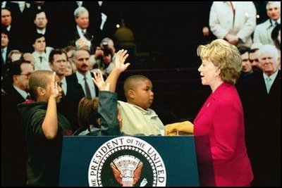 Lynne Cheney gives the Presidential Oath of Office to a group of Philadelphia area school children in an interactive exhibit at the National Constitution Center in Philadelphia Wednesday, Sept. 17, 2003. The new National Constitution Center opened July 4th, 2003 in Philadelphia's Independence National Historical Park.