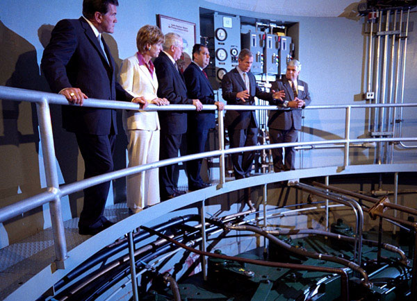 President Bush tours the Safe Harbor Water Power plant Friday, May 18. WHITE HOUSE PHOTO BY ERIC DRAPER