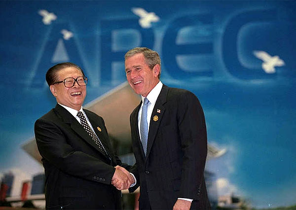 Presidents Bush and Jiang Zemin of China talk during the APEC economic summit in Shanghai, China, Oct. 20. "This is our first meeting, and we have had an in-depth exchange of views and reached a series of consensus with respect to such major issues as Sino-U.S. relations, counterterrorism, and maintenance of world peace and stability," said President Jiang during the two Presidents' joint press conference Oct. 19. Photo by Paul Morse.