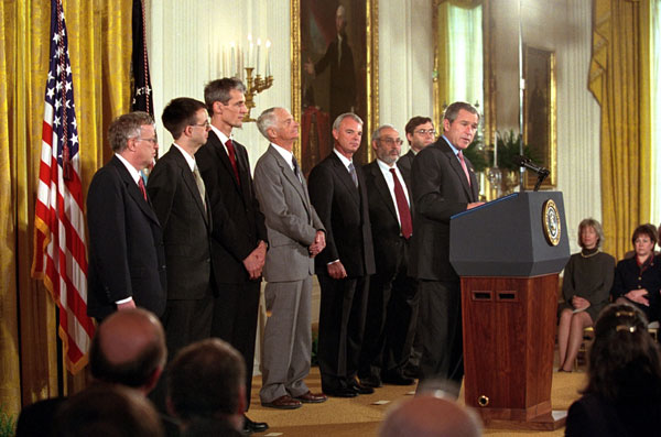 "Standing with me are seven of those who have been selected this year," said President George W. Bush during a ceremony honoring the U. S. Nobel Laureates in the East Room Nov. 27. "Among their achievements are path-breaking discoveries in physics, helpful insights in the workings of the market economies, and a new treatment for Parkinson's Disease.". White House photo by Tina Hager.