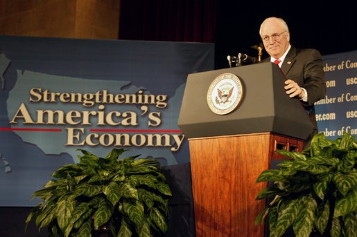 Vice President Dick Cheney speaks about the President's Job and Growth Package at the U.S. Chamber of Commerce Friday, Jan. 10, 2003. White House photo by David Bohrer