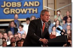 President George W. Bush delivers remarks on the economy in Fridley, Minn., Thursday, June 19, 2003.  White House photo by Tina Hager