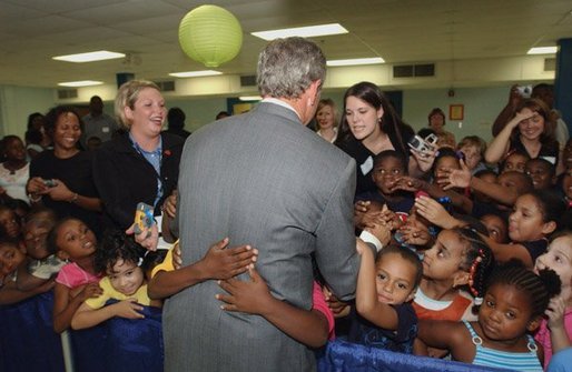 President George W. Bush visits with students from Kirkpatrick Elementary School in Nashville, Tenn., Monday, Sept. 8, 2003. White House photo by Tina Hager