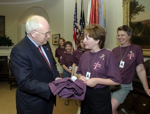 Vice President Dick Cheney meets with the Wyoming Race for the Cure Team in the Roosevelt Room Thursday, June 3, 2004. White House photo by David Bohrer.