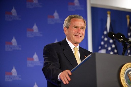 President George W. Bush delivers remarks to the National Federation of Independent Business (NFIB) 2004 Small Business Summit in Washington, D.C., Thursday, June 17, 2004. White House photo by Paul Morse
