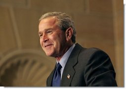 President George W. Bush discusses the benefits of broadband and wireless technology during a demonstration of such technologies at the U.S. Department of Commerce Thursday, June 24, 2004. 