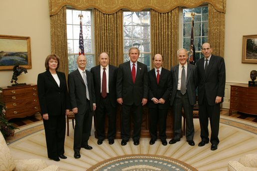 President George W. Bush meets with the 2004 Nobel Laureates in the Oval Office Dec. 1, 2004. Pictured with President Bush, from left, are Dr. Linda Buck, physiology and medicine; Finn Kydland, economics; Edward Prescott, economics; Frank Wilczek, physics; David Gross, physics; and Richard Axel, physiology and medicine.White House photo by Tina Hager