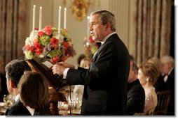President George W. Bush addresses America's governors during a state dinner for the National Governors Association at the White House Sunday, Feb. 27, 2005.  White House photo by Paul Morse