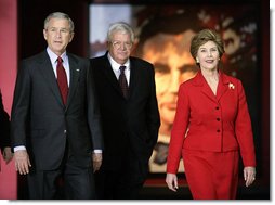 President George W. Bush, Laura Bush and U.S. House Speaker Dennis Hastert, R-Ill., tour the Abraham Lincoln Presidential Library and Museum in Springfield, Ill., Tuesday, April 19, 2005.  White House photo by Eric Draper