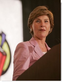 Laura Bush addresses remarks at the Teen Trendsetters Reading Mentors 2005 Annual Summit, July 26, 2005 at the Wyndham Orlando Resort, Orlando, Florida.  White House photo by Krisanne Johnson