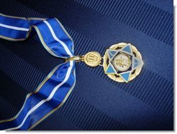 This is the 9/11 Heroes Medal of Valor Award presented Friday, Sept. 9, 2005 in ceremonies at the White House in Washington, in honor of the courage and commitment of emergency services personnel who died on Sept. 11, 2001. Department of Justice photo. 