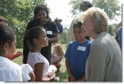 Lynne Cheney speaks with children at George Washington's Mount Vernon Estate, Friday, Sept. 16, 2005 in Mount Vernon, Va., during the Constitution Day 2005: Telling America's Story event.  White House photo by Shealah Craighead