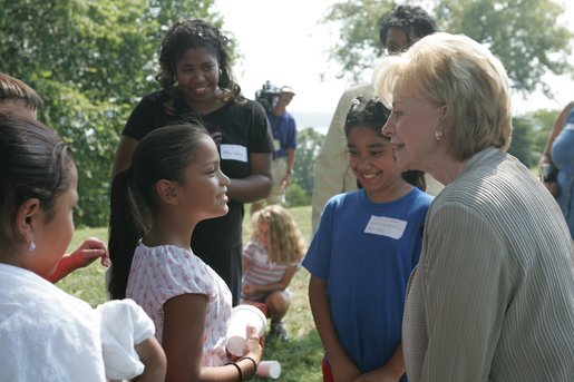 Lynne Cheney speaks with children at George Washington's Mount Vernon Estate, Friday, Sept. 16, 2005 in Mount Vernon, Va., during the Constitution Day 2005: Telling America's Story event. White House photo by Shealah Craighead