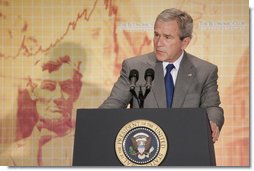 President George W. Bush addresses an audience at the Economic Club of Washington, D.C., Wednesday, Oct. 26, 2005. President Bush is the first President to address the Economic Club, which was formed in 1986. White House photo by Paul Morse