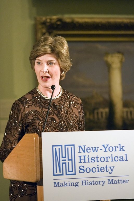 First Lady Laura Bush speaks to guests at the New York Historical Society during a New York History Makers Gala awards presentation in honor of Tom Bernstein and Roland Betts in New York, NY, Tuesday, Nov. 8, 2005. White House photo by Shealah Craighead