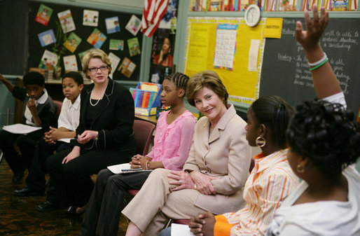 Mrs. Laura Bush and U.S. Secretary of Education Margaret Spellings visit the Sixth Grade Language Arts Class at the Avon Avenue Elementary School, Thursday, March 16, 2006 in Newark, N.J., where Mrs. Bush announced a Striving Readers grant to Newark Public Schools. White House photo by Shealah Craighead