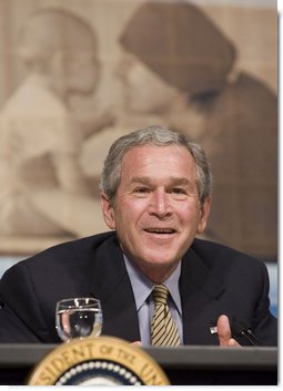 President George W. Bush speaks on Health Savings Accounts Wednesday, April 5, 2006, in Bridgeport, Conn.  White House photo by Paul Morse